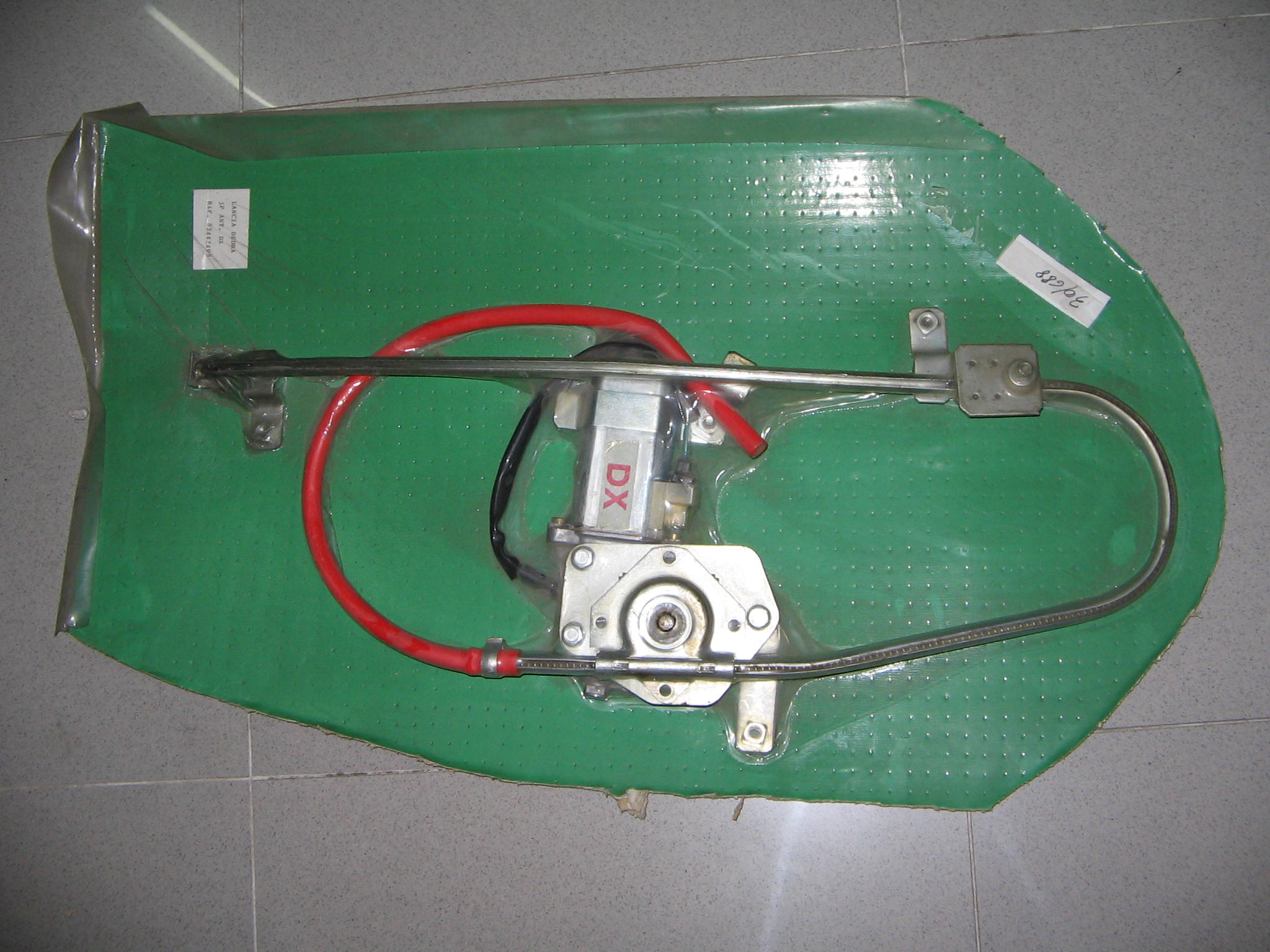 ALZACRISTALLO ELETR.LANCIA DEDRA DX NUOVO N.1117